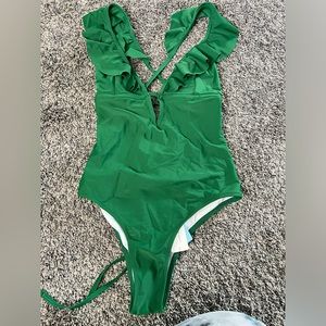 NWT cupshe swimsuit